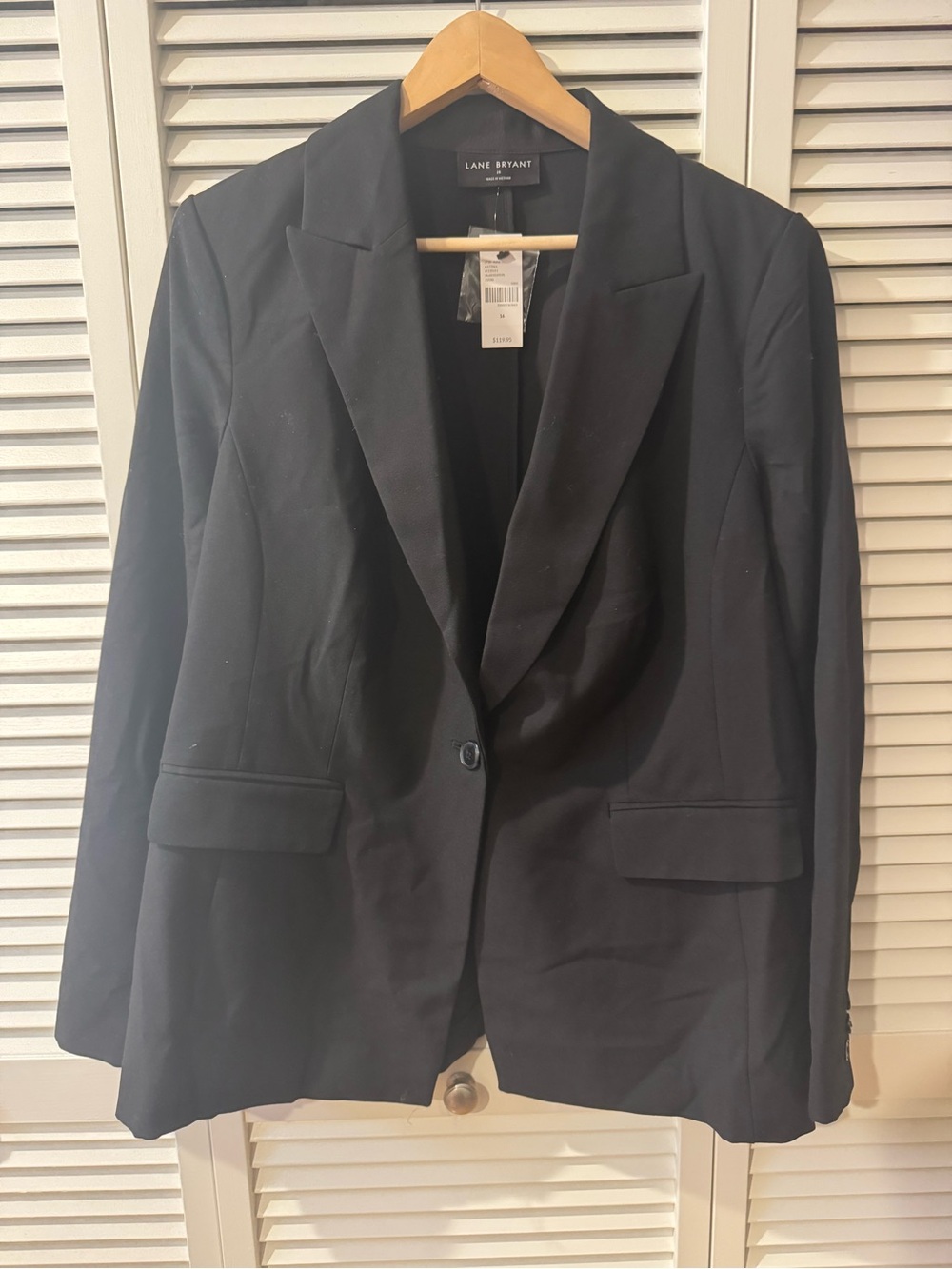 Lane Bryant Black Notch-Lapel Single-Button Blazer